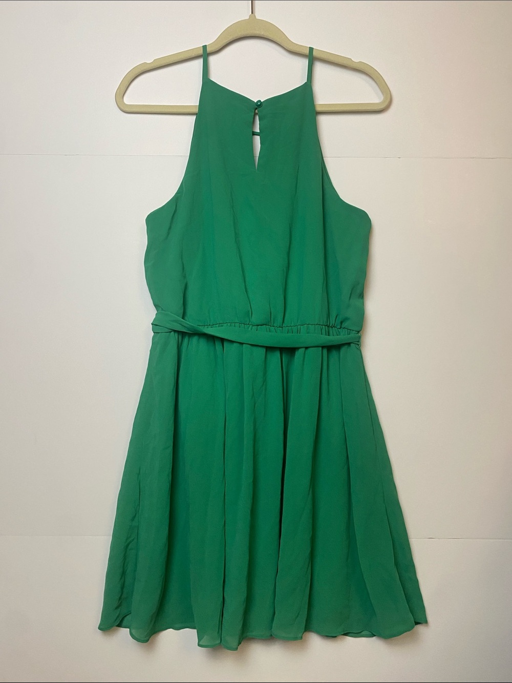 Green Halter Tie-Waist Mini Dress - Picture 3 of 6
